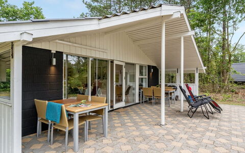 Jakko - 300M from the Sea: Tag, Hus, Hjem, Sommerhus, Sidespor, Estate, Indkørsel, Garden Bygninger, Gård, Skur