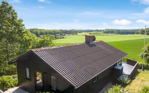 Imgert - 300M to the Fjord: Loft, Gulvbelægning, Indretning, Etage, Kompositmateriale, Møbel, Udvej, Hotel, Design, Dagslys