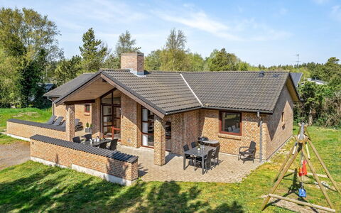 Ehlin - 150M from the Sea: Tækning, Sommerhus, Hus, Tag, Hjem, Stuehus, Hytte, Estate, Landsby