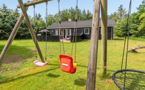 Zenitha - 300M from the Sea: Tag, Hus, Hjem, Sommerhus, Dør, Sidespor, Dæk, Veranda, Planke, Hårdttræ
