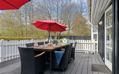 Alla - 500M from the Sea: Plantesamfund, Sollys, Urteagtig Plante, Have, Plantation, Landbrug, Farm