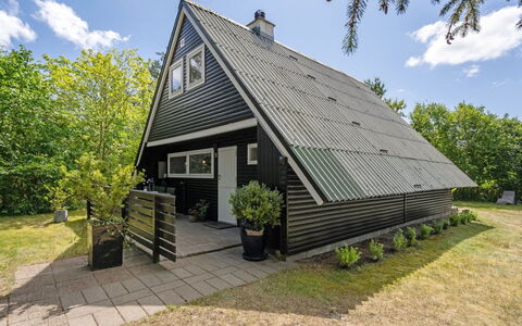 Elina - 500M from the Sea: Sommerhus, Skur, Hytte, Stuehus, Prærie, Hytte, Lade, Bjælkehytte, Garden Bygninger