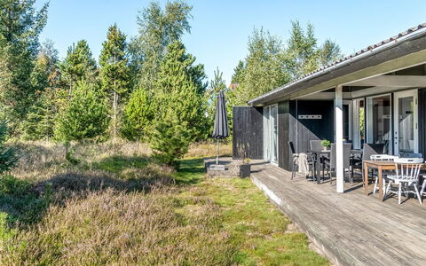 Thomine - 200M from the Sea: Tag, Hus, Hjem, Sommerhus, Sidespor, Estate, Indkørsel, Garden Bygninger, Gård, Skur