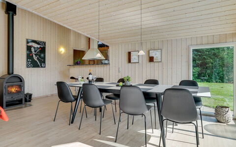 Agved - 1.5Km from the Sea: Plantesamfund, Sollys, Urteagtig Plante, Have, Plantation, Landbrug, Farm