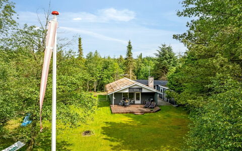 Zölestine - 1Km from the Sea: Busk, Hus, Hjem, Sommerhus, Land Lot, Landdistrikt, Have, Estate, Stuehus, Lawn