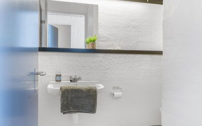 Edisa - 50M from the Sea