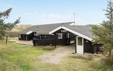 Lennja - 300M from the Sea: Plantesamfund, Sollys, Urteagtig Plante, Have, Plantation, Landbrug, Farm