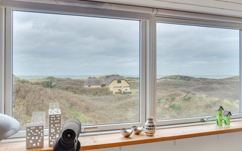 Emiline - 250M from the Sea: Træ, Hjem, Veranda, Dæk, Hårdttræ, Tag, Bejdse, Trægulve, Eco Hotel