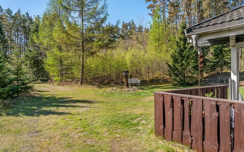 Uuno - 1.2Km from the Sea: Træ, Land Lot, Landdistrikt, Sommerhus, Woodland, Have, Garden Bygninger, Lærk, Landscaping, Gård