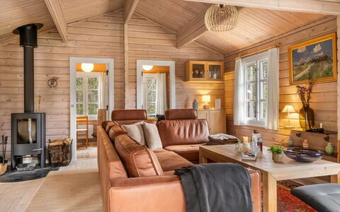 Uuno - 1.2Km from the Sea: Træ, Hjem, Veranda, Dæk, Hårdttræ, Tag, Bejdse, Trægulve, Eco Hotel