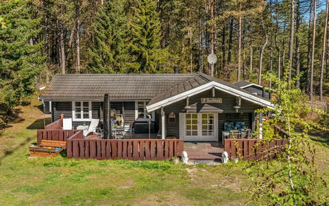 Uuno - 1.2Km from the Sea: Træ, Hjem, Veranda, Dæk, Hårdttræ, Tag, Bejdse, Trægulve, Eco Hotel