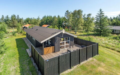 Ordan - 800M from the Sea: Tag, Hus, Land Lot, Hjem, Sommerhus, Estate, Garden Bygninger, Skygge, Bjælkehytte, Landscaping