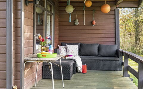 Artur - 1.5Km from the Sea: Blå, Busk, Sommerhus, Bunddække, Have, Estate, Skygge, Landscaping, Stuehus, Eco Hotel