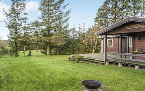 Artur - 1.5Km from the Sea: Blå, Busk, Sommerhus, Bunddække, Have, Estate, Skygge, Landscaping, Stuehus, Eco Hotel