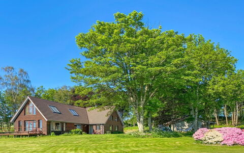 Nella - 1.2Km from the Sea: Sommerhus, Hjem, Hus, Tag, Veranda, Estate, Sidespor, Garden Bygninger, Stuehus, Gård