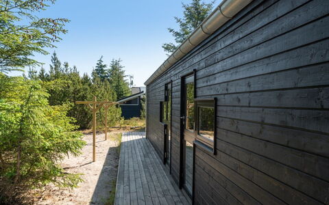 Gunnor - 1.3Km from the Sea: Hus, Hjem, Boligområde, Tag, Sommerhus, Land Lot, Estate, Gård, Have, Sidespor