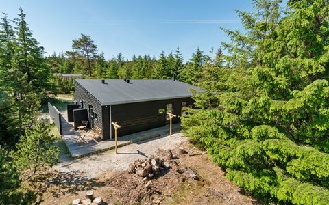 Gunnor - 1.3Km from the Sea: Hus, Hjem, Boligområde, Tag, Sommerhus, Land Lot, Estate, Gård, Have, Sidespor