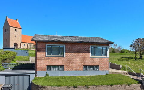 Heilgard - 500M from the Sea: 