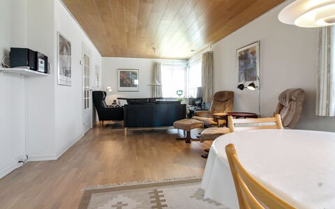 Heilgard - 500M from the Sea: 