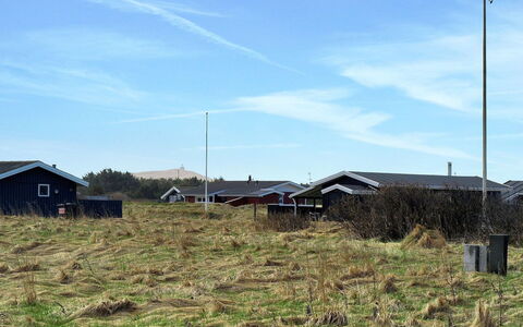 Alana - 346M from the Sea: Tag, Hus, Hjem, Sommerhus, Sidespor, Estate, Indkørsel, Garden Bygninger, Gård, Skur