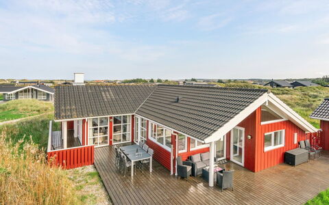 Iacobus - 400M from the Sea: Hus, Hjem, Tag, Sommerhus, Busk, Sidespor, Dør, Have, Stuehus