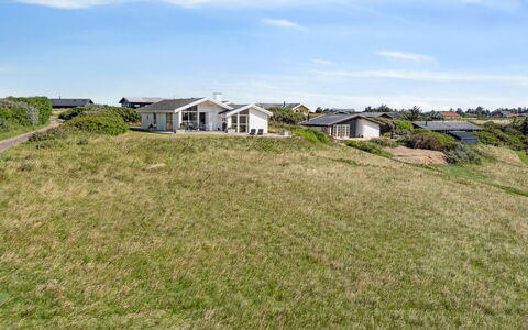 Ohto - 281M from the Sea: Træ, Bejdse, Planke, Hårdttræ, Sommerhus, Dæk, Sidespor, Skygge, Trægulve, Garden Bygninger