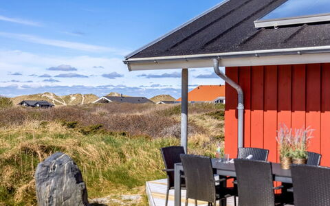 Björnstjerne - 400M from the Sea: Træ, Sommerhus, Hårdttræ, Planke, Bejdse, Garden Bygninger, Design, Gård, Bjælkehytte, Backyard