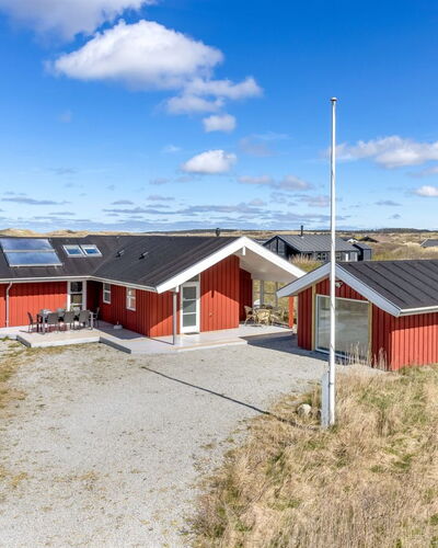 Björnstjerne - 400M from the Sea