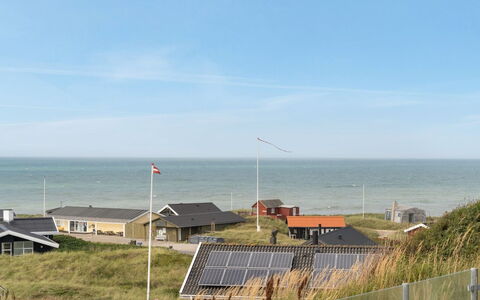 Hermande - 203M from the Sea: Træ, Sommerhus, Hårdttræ, Planke, Bejdse, Garden Bygninger, Design, Gård, Bjælkehytte, Backyard