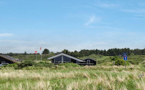 Zafirka - 364M from the Sea: Plantesamfund, Land Lot, Sommerhus, Prærie, Eng, Shrubland, Steppe, Farm, Plantation