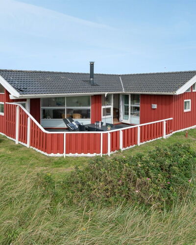Lien - 160M from the Sea