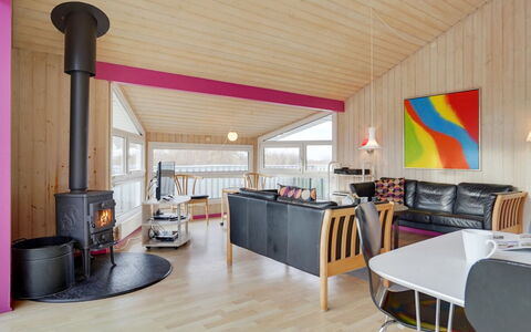 Hava - 450M from the Sea: Indretning, Træ, Møbel, Loft, Gulvbelægning, Etage, Værelse, Stue, Hjem, Trægulve