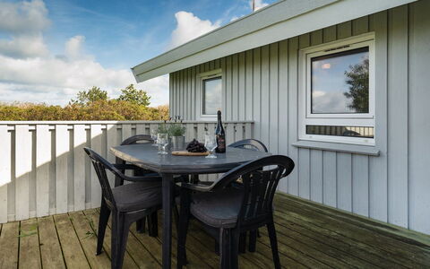 Hava - 450M from the Sea: Træ, Hjem, Hårdttræ, Dør, Planke, Bejdse, Dæk, Sidespor, Design, Altan