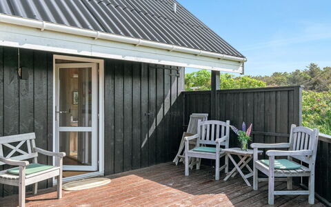 Ananda - 245M from the Sea: Plantesamfund, Sollys, Urteagtig Plante, Have, Plantation, Landbrug, Farm