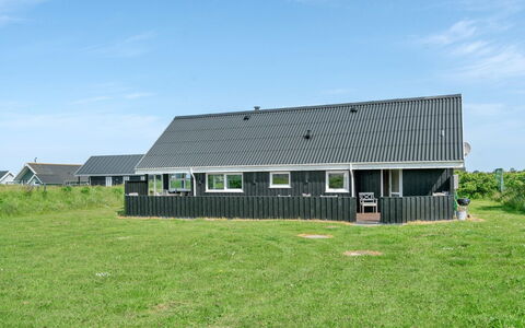 Ananda - 245M from the Sea: Plantesamfund, Sollys, Urteagtig Plante, Have, Plantation, Landbrug, Farm