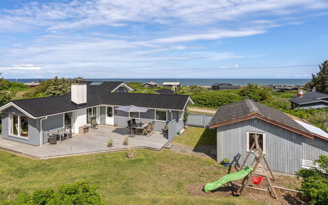 Wolfger - 350M from the Sea: Græs, Græs-, Land Lot, Sommerhus, Landdistrikt, Eng, Garden Bygninger, Have, Skur