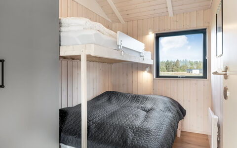 Talitha - 1.5Km from the Sea: Træ, Soveværelse, Seng, Sengetøj, Sengetøj, Bed Frame, Fryser, Planke, Hårdttræ, Sne