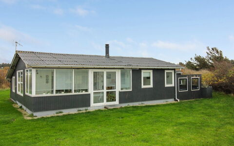 Edvin - 400M from the Sea: Plantesamfund, Sollys, Urteagtig Plante, Have, Plantation, Landbrug, Farm