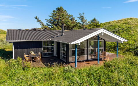 Wilma - 400M from the Sea: Sommerhus, Land Lot, Bjælkehytte, Kyst, Reservoir, Skur, Garden Bygninger, Lyd, Woodland