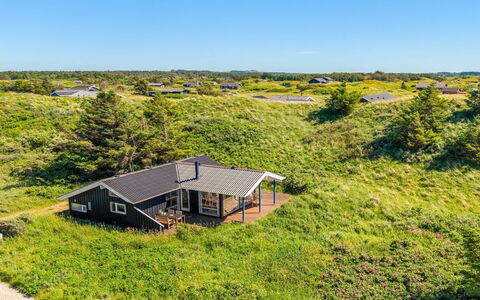 Wilma - 400M from the Sea: Sommerhus, Land Lot, Bjælkehytte, Kyst, Reservoir, Skur, Garden Bygninger, Lyd, Woodland