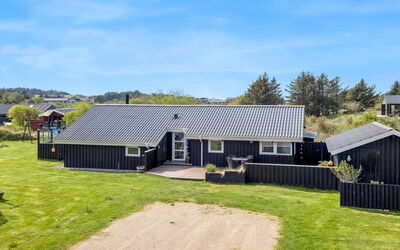 Wante - 900M from the Sea