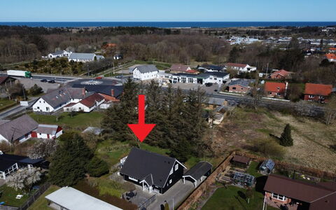 Othelia - 1.8Km from the Sea: Boligområde, Tag, Hus, Kvarter, Hjem, Landskab, Forstad, Land Lot, Menneskelig Bosættelse, Geologiske Fænomen
