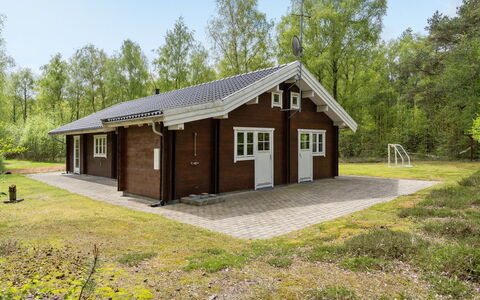 Rosamunde - 1.3Km from the Sea: Tag, Hus, Hjem, Sommerhus, Sidespor, Estate, Indkørsel, Garden Bygninger, Gård, Skur