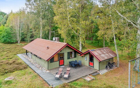 Esteri - 800M from the Sea: Hus, Sommerhus, Hjem, Landdistrikt, Garden Bygninger, Bjælkehytte, Sidespor, Skur, Gård, Stuehus