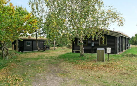 Gorjan - 300M from the Sea: Græs, Land Lot, Landdistrikt, Sommerhus, Skur, Garden Bygninger, Skygge, Have, Lawn
