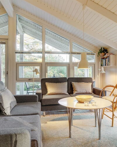 Helmtrud - 500M from the Sea