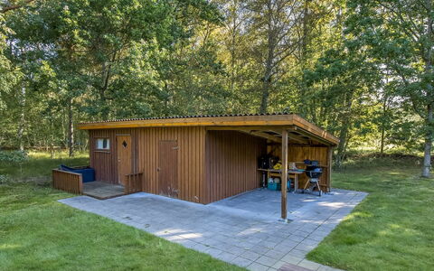 Thorger - 5Km from the Sea: Træ, Hjem, Veranda, Dæk, Hårdttræ, Tag, Bejdse, Trægulve, Eco Hotel