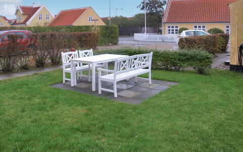 Faustine - 500M from the Sea: Møbel, Udendørs Møbler, Have, Udendørs Bord, Udendørs Bench, Stol, Skygge, Lawn, Landscaping, Gård