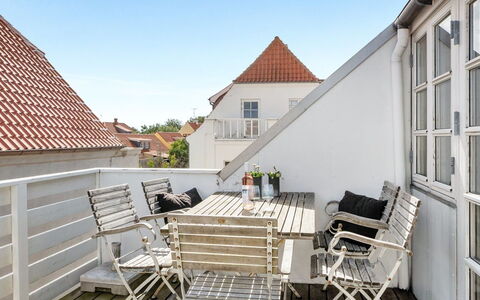 Naina - 200M from the Sea: Bjerg, Bjergrige Landskabsformer, Sne, Vinter, Bjergkæde, Bakke, Glacial Landskabsform, Highland, Hill Station, Landskab