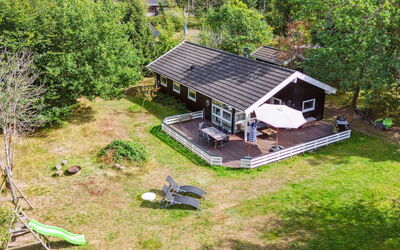Amola - 1.6Km from the Sea